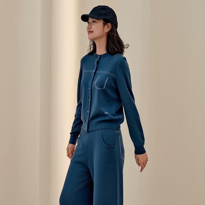 Heermans Women's Low Round Neck Long Sleeve Wool Cardigan 240Q7D4R