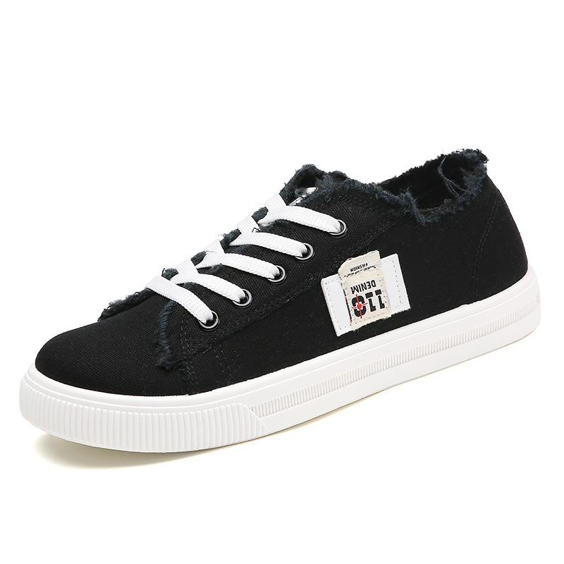 The New Student Flat Sports Sneakers   Large-sized Women's Singles