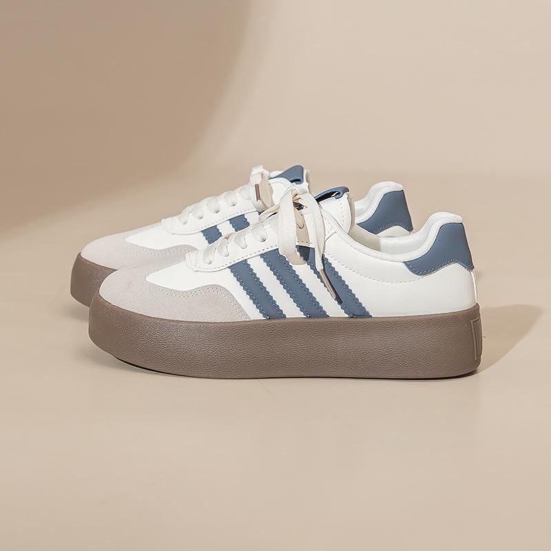 

Женские белые деконструированные кроссовки на толстой подошве F8860 - Универсальные повседневные туфли на шнуровке в виде бисквита 37 (Women) синий/белый