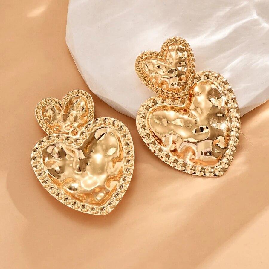 

Obega Forever Love Heart Round Charm Earrings Shiny Gold Color Post Earrings For Woman Fashion Party Jewely Minsit Style Gift
