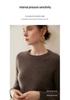 Women's Pure Cashmere Sweater - Round Neck, Loose Fit, Thickened Knit Base Layer with Raglan Sleeves, Skin-Friendly for Autumn/Winter.
