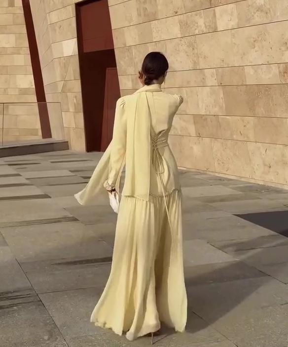 Elegant European Long Sleeve Retro Dress 2026