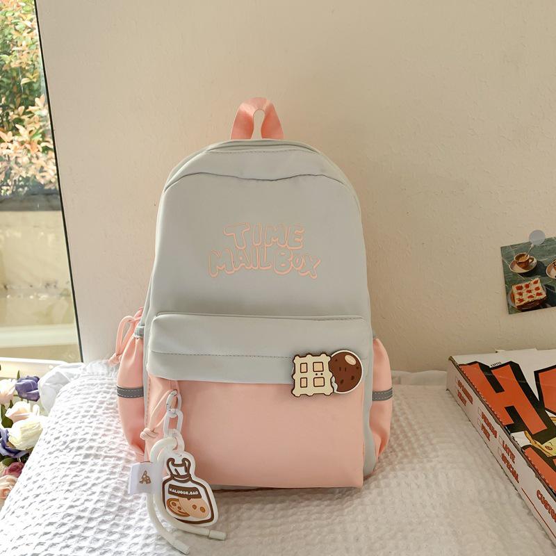 

Модный рюкзак для поездок на работу в корейском стиле: Большая вместимость, модный, универсальный для студентов и путешествий.