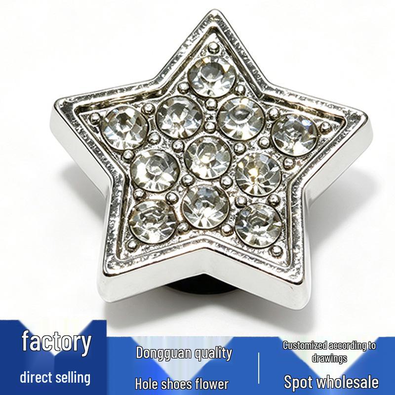 Metal Diamond Flower Shoe Charms for Crocs - Cute, Versatile Buckle Accessories