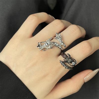 Otevřený prsten ve tvaru draka Nišový design Vysoce kvalitní Sladké a cool Děvčata Tmavý vrstvený styling Personalizované prsteny