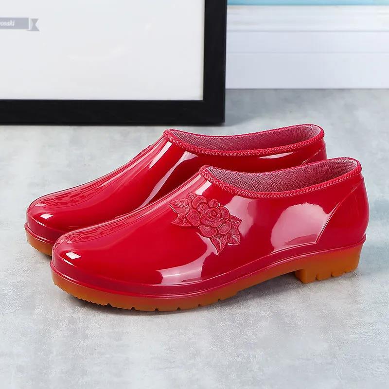 

Дождевые сапоги Водонепроницаемая обувь Резиновая обувь Бахилы Модные водные сапоги для взрослых Кухня Автомойка Рабочая износостойкая нескользящая короткая бочка 39