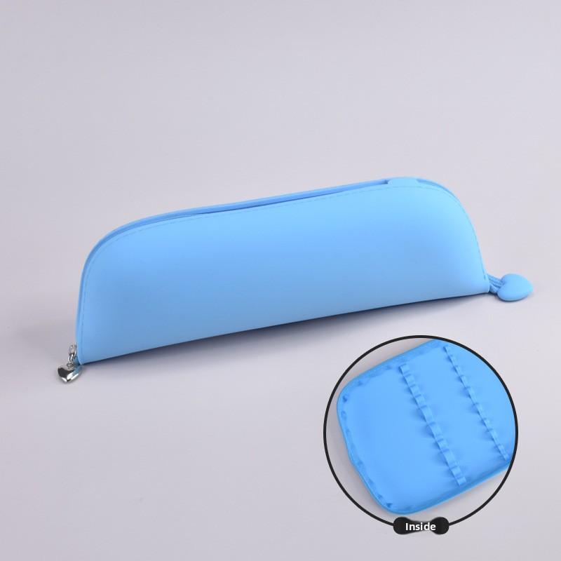 Silicone Makeup Brush Storage Bag with Zipper - Waterproof and Dust-proof for Storing Eyebrow Brush and Other Brushes When Traveling