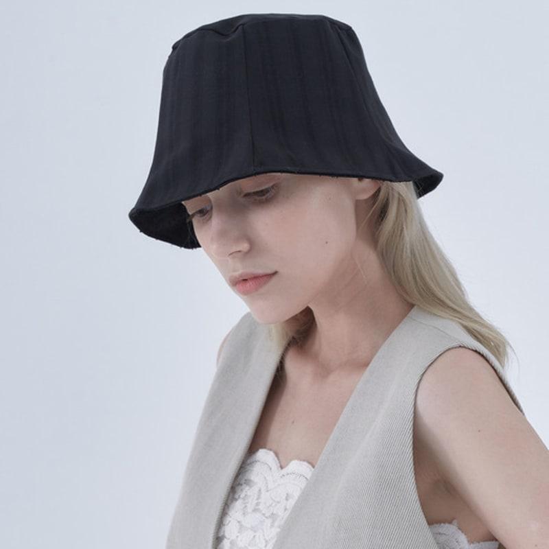 

MAD FACTORY Двусторонняя панама - черная FREE