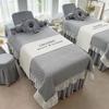 Juego de Ropa de Cama de Belleza de Lujo de Cuatro Piezas para Cubierta de Cama, Cuidado de la Piel y Masaje
