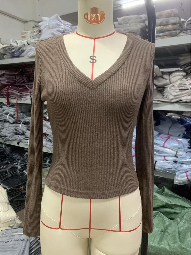 2026 Women's Slim V-Neck Ribbed Knit Sweater - Long-Sleeved Autumn/Winter Top