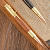 Innovatieve 2026 Kogelvormige Bolt-Action Pen Metalen Geweerklem Balpen met Zwarte Inkt Luxe Cadeau voor Mannen