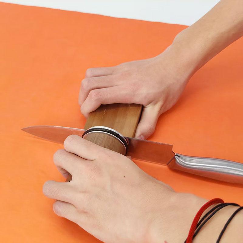 Rolling Knife Sharpener Magnetic Knife Holder Diamond Sharpening Stone Kit with 15 and 20 Degrees Angle Roller Kitchen Accessory