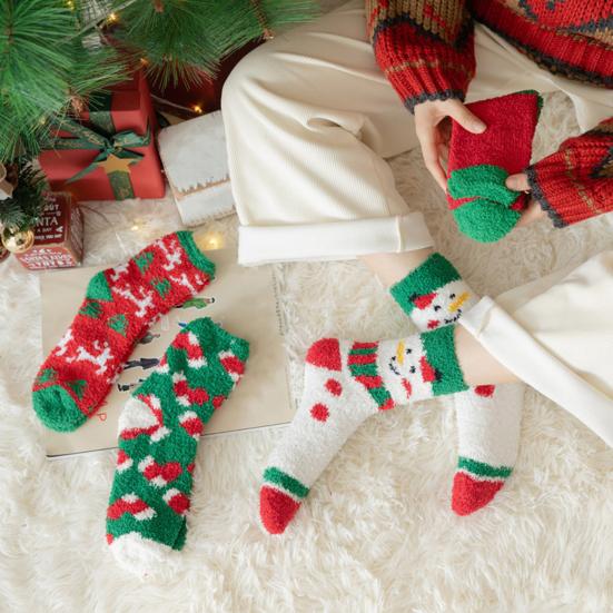 Yousheng 1 Pair Christmas Socks Snowmen Reindeer Santa Claus Bell Pattern Mid-tube Socks Coral Fleece Warm Thermal Socks