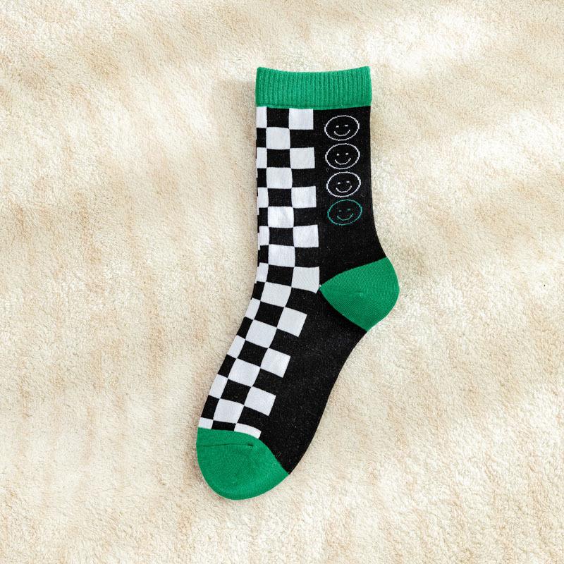 5/10 Pairs Green Checkered Black and White Pattern Mid Calf Socks Trendy Brand with Smiling Face Color Blocked Stripes Collegiate Style Cotton Socks