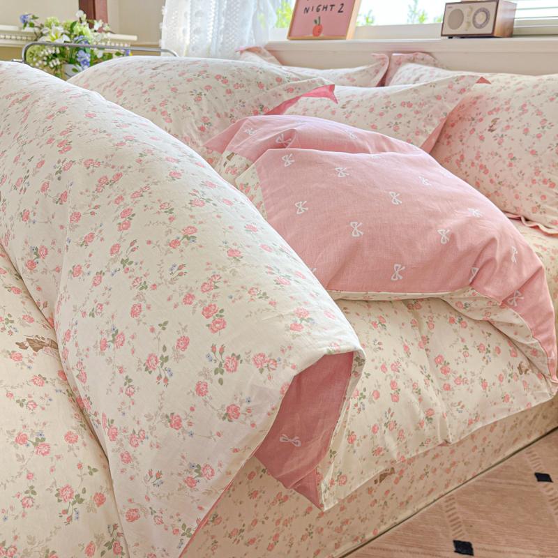 

Hotel Quality Duvet Cover Set 100% Cotton- Bedding Set-1 Duvet Cover 2 Pillowcases , Fade Resistant & Breathable,Single Double 135x200cm(53x79 in)