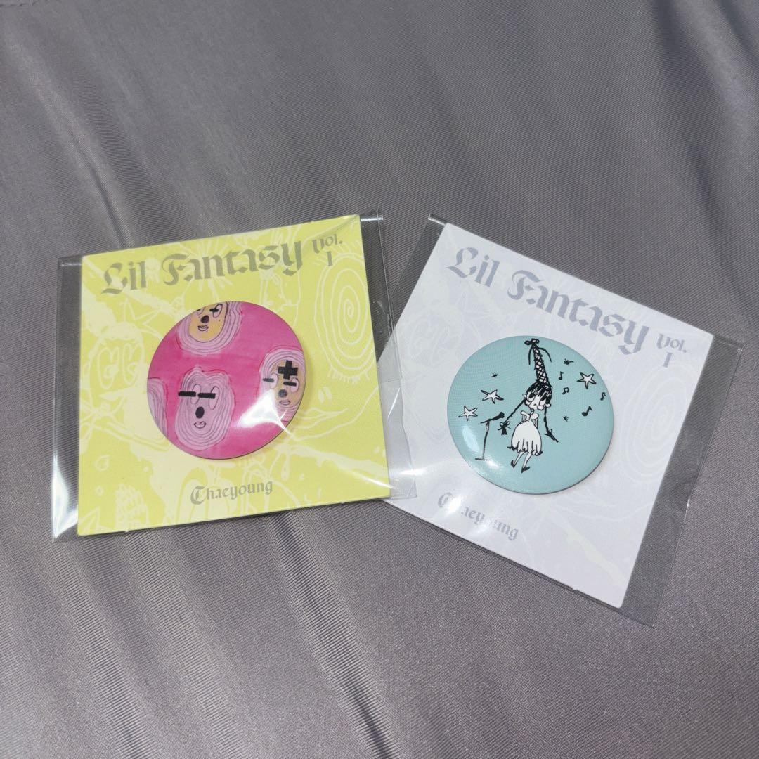 

[USED] TWICE LIL FANTASY vol.1 General Edition Pre-order Bonus Pin Button