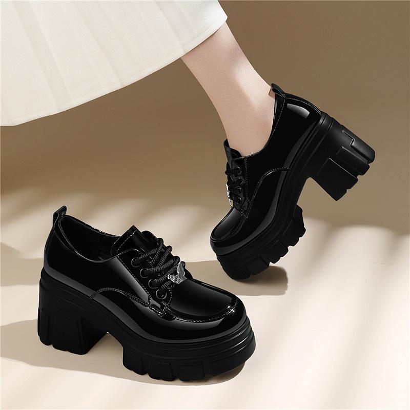 (Broken size will not be replenished) New spring and summer thick-soled black small leather shoes, small inner height increase women's shoes, loafers