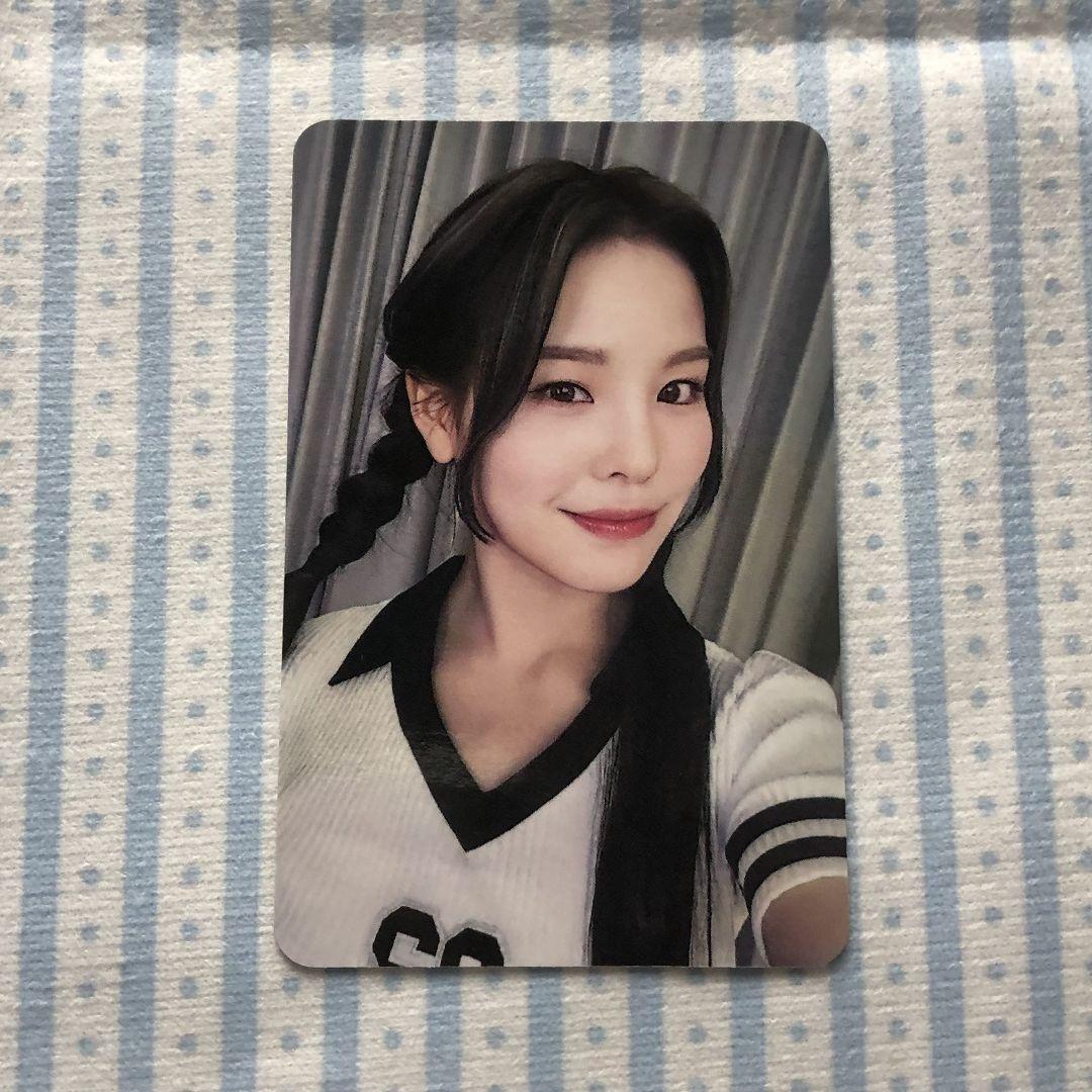 

[USED] Korea Exclusive Mako NiziU HEARTRIS All Attendance Sanok Trading Card