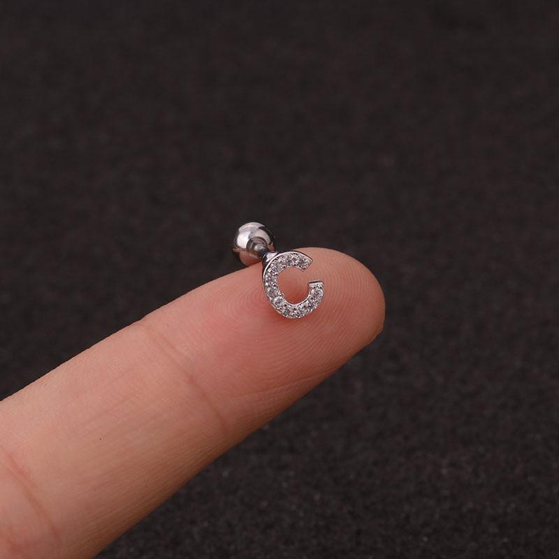 Trendy 26 Letters Tragus Cartilage Earring Women Exquisite Tiny Initial Alphabet Name Helix Earring Piercing Jewelry Gift