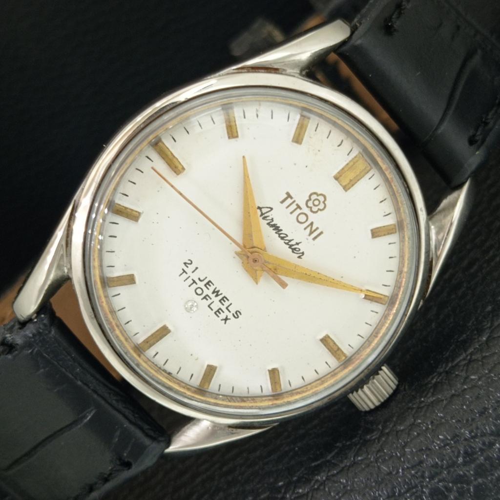 

TITONI AIRMASTER TITOFLEX VINTAGE РУЧНОЙ ЗАВОД СВЕТЛО-СЕРЫЙ МУЖСКОЙ ШВЕЙЦАРСКИЙ ЧАС a703204-1