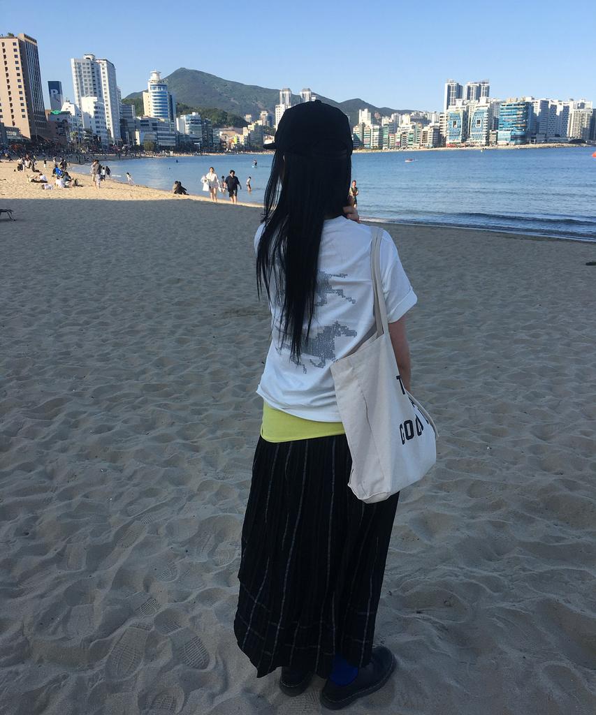 Nodi System Error Horse Crop Tee Ivory