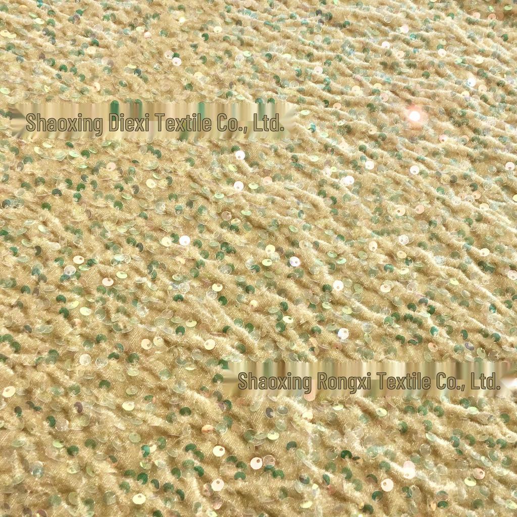 „50-kolorowa 5-milimetrowa flanelowa tkanina z cekinami: Elastyczna, haftowana na odzież damską i obuwie"