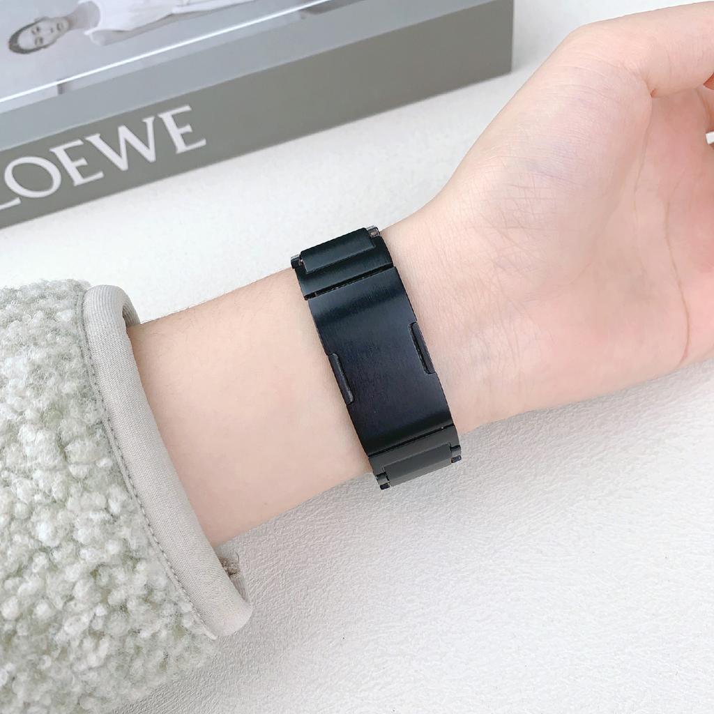 Wrist Strap for Apple Watch Series 10 9 8 7 SE 6 5 4 3 2 1 42mm 41mm 40mm 38mm Three-Bead Stainless Steel Watch Band