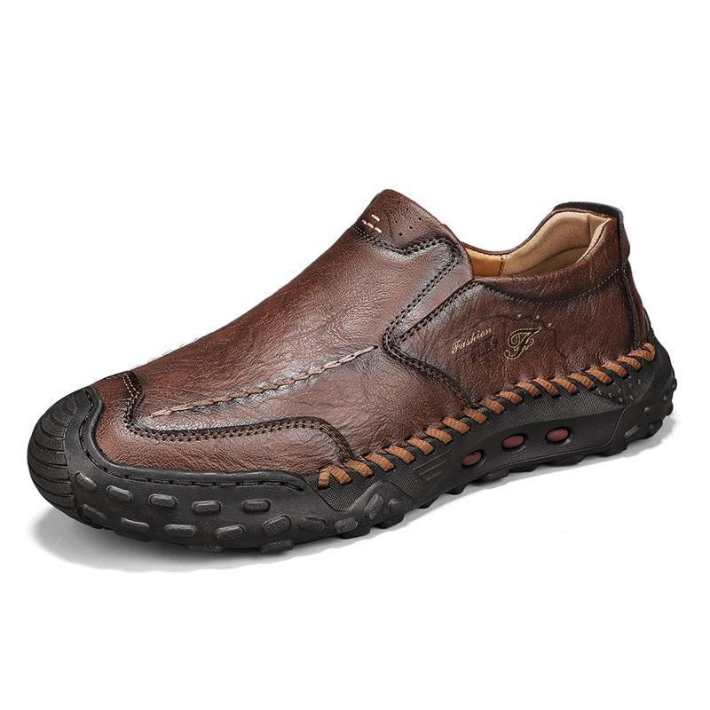 Spring and summer 2025 new men's casual leather shoes large size non-slip and wear-resistant soft sole soft surface lazy handmade shoes