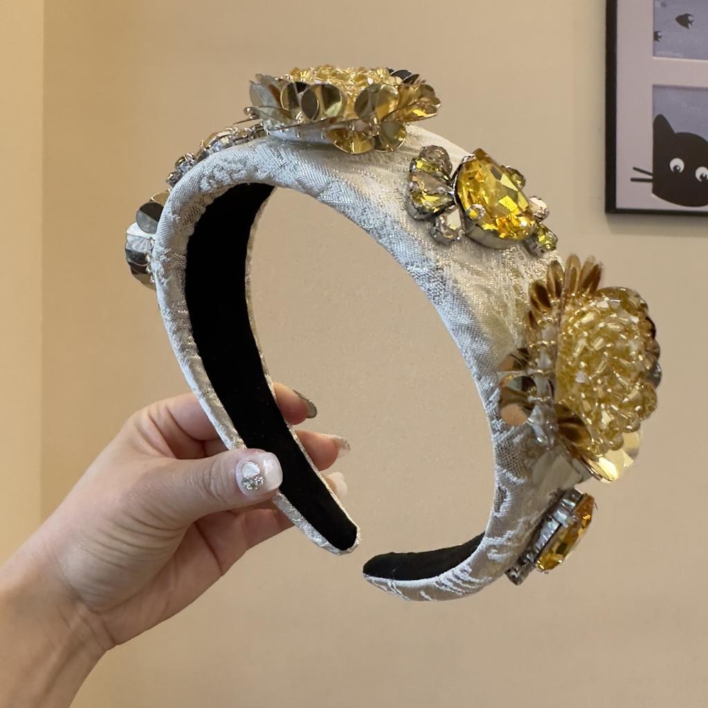 Rhinestone Crystal Diamond Headbands for Women Fashionable Handmade Wide Hair Hoops Beaded Bling HairBand Hair Accessories