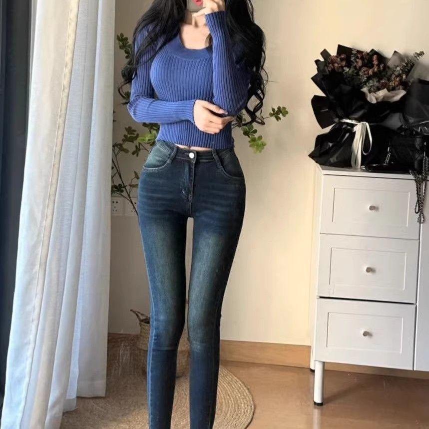 

Korean Style High-Waisted Slimming Jeans for Pear-Shaped Figures - 2025 Autumn Collection XS (recommended below 86 lbs)