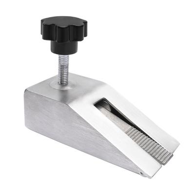 Lacăte și accesorii pentru uși – Bare de protecție pentru uși