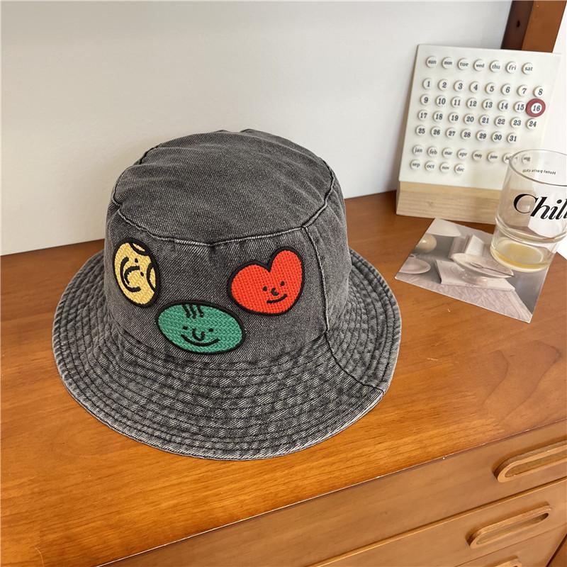 

Versatile Hat Style Funny Expression Womens Sunshade Fishermans Hatscaps сірий