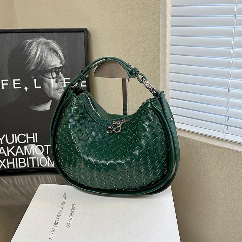 Shoulder Bag, High-end Woven Handbag, Women's Soft Leather Fashionable Dumpling Bag, Daily Commuting Women's Shoulder Bag