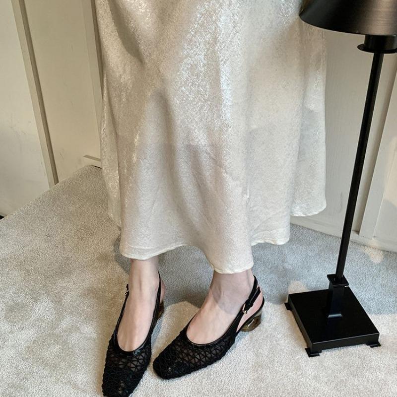 New Niche Design Square-toed Woven Flip-top Sandals for Women, Fashionable and Elegant, Coarse-heeled Mesh Hollowed-out Sandals