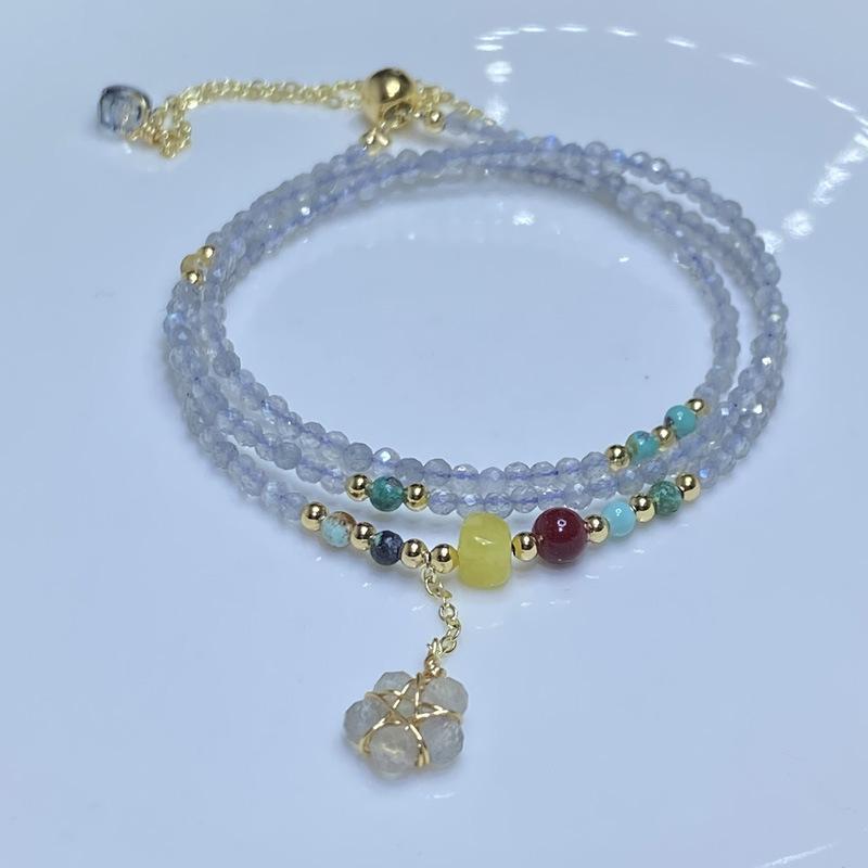 Natural crystal jewelry beeswax, green pine, cinnabar moonstone gray moonlight three-circle bracelet.