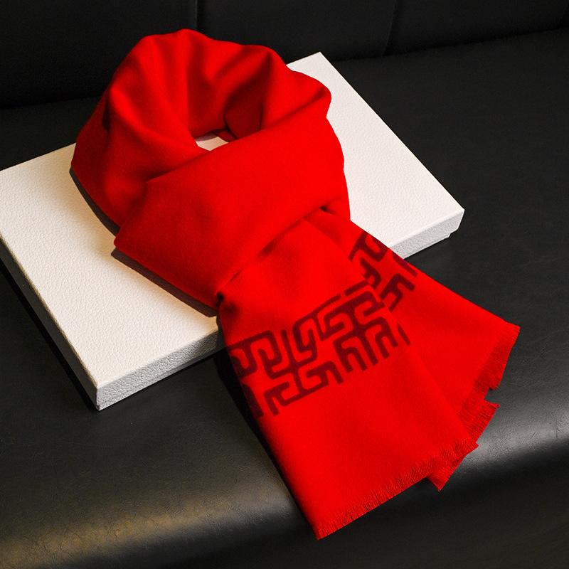 Scarf for men and women, warm in autumn and winter, red scarf.