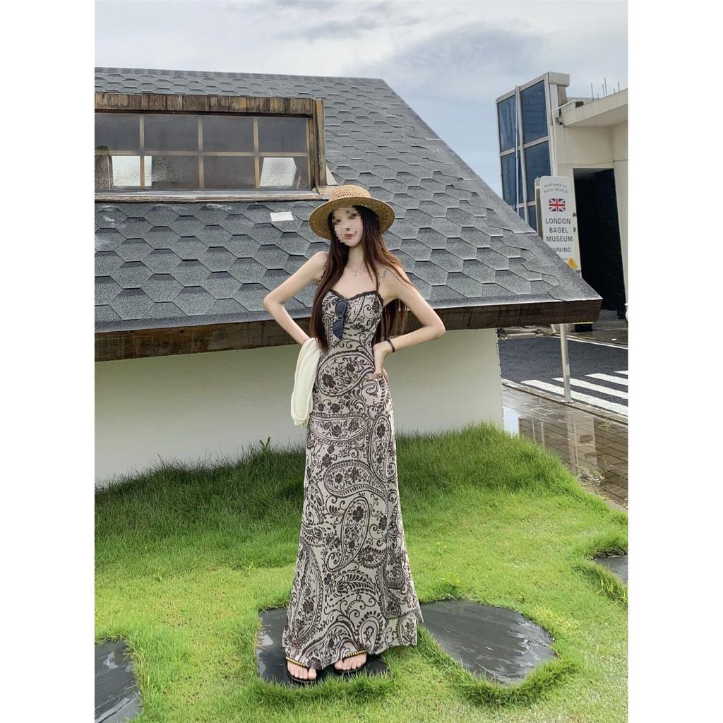 Ethnic style lace suspender dress women's summer bohemian Thai style Xinjiang seaside vacation stepmother hip wrap dress