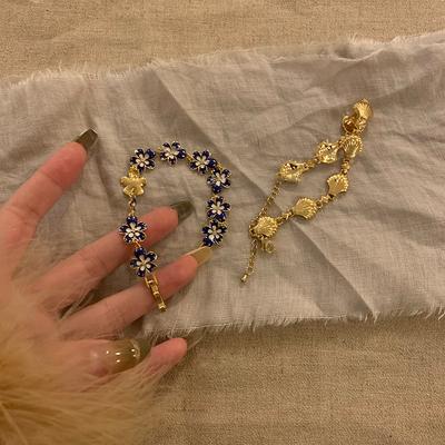 Oil Drop Diamond Contrasting Flower Bracelet Medieval Vintage Temperament Bracelet Light Luxury Retro Design Sense Jewelry Women