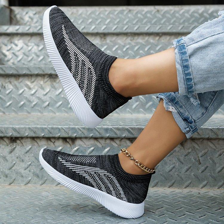 European and American spring and autumn new round head knitted low-top casual shoes large size running shoes single shoes travel shoes