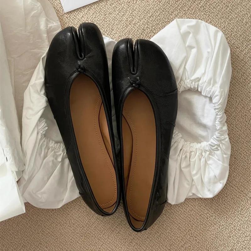 Fashion Soft Leather Split Toe Women Tabi Ballet Flats Comfortable Walking Lazy Loafers Casual Girls Dance Shoes Woman