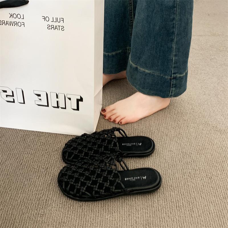 

Breathable bag head half slippers women s 2025 new summer with skirt, cool slippers fashion flat beach shoes 40