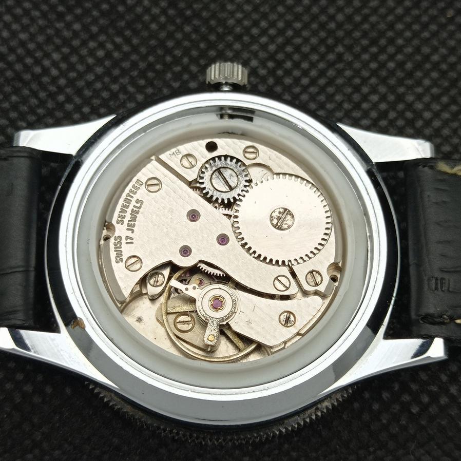 40MM REFURBISHED TITUS MOVABLE BEZEL SWISS MENS BLACK DIAL WATCH A425321-2 RL-a425321