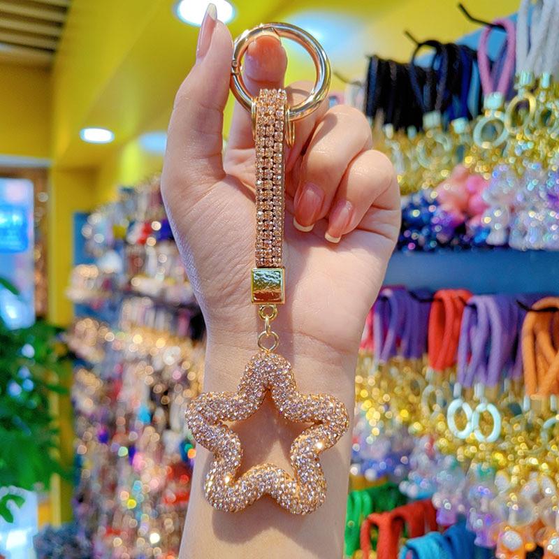 Diamond Star Keychain With Elegant Design For Gifts And Parties