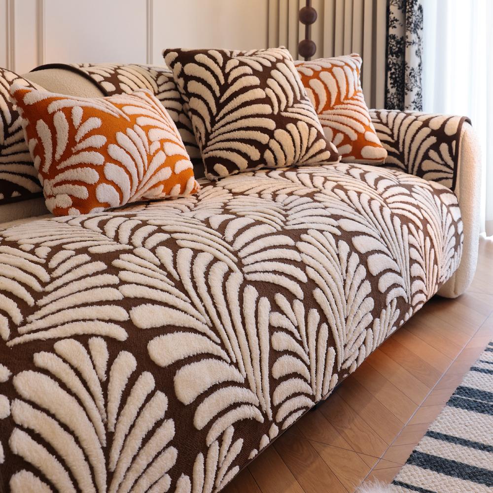 Leaf Retro Plush Sofa Cushion New Light Luxury High-End Seat Cushion Autumn And Winter Non-Slip Sofa Cover Cloth Towel