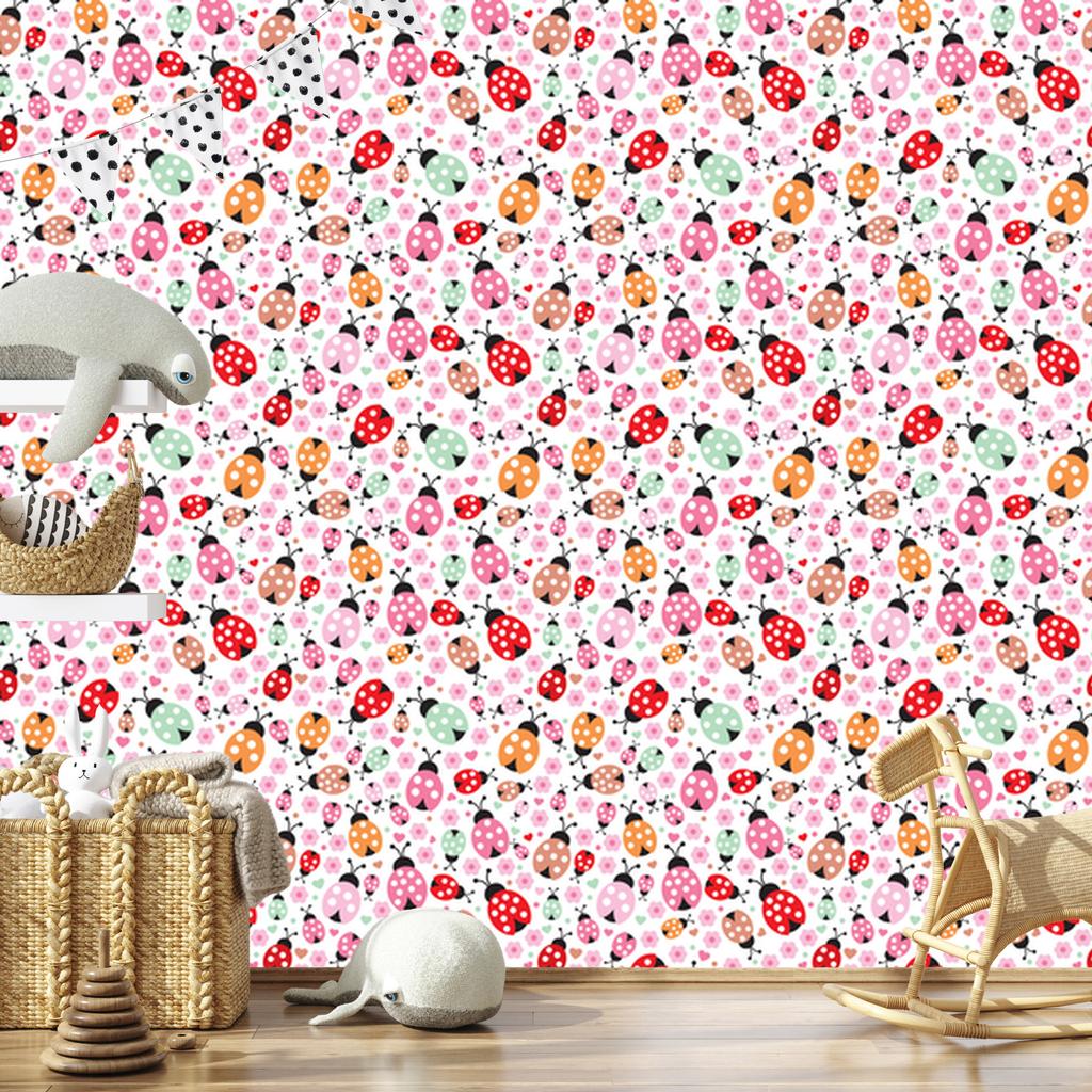 Ladybug Wallpaper Flowers and Hearts for Living Room and Bedroom 50x1000