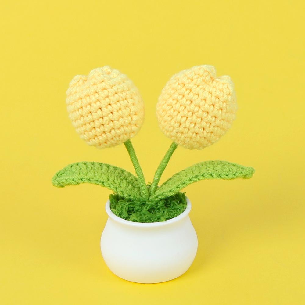 Tulips Crochet Flower Potted Cerative Handmade Knitted Flowers Artificial Flowers Decoration Car Desktop Home Decor