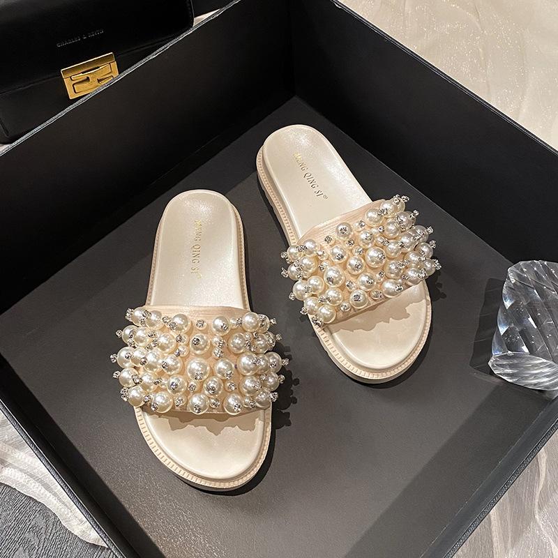 

Fashion Elegant Pearl Slippers Woman Beaded Shoes Summer Thicken Soled Sandals Flats Heels Slides Ladies Home Flipper Slip On Flip Flops 4.5