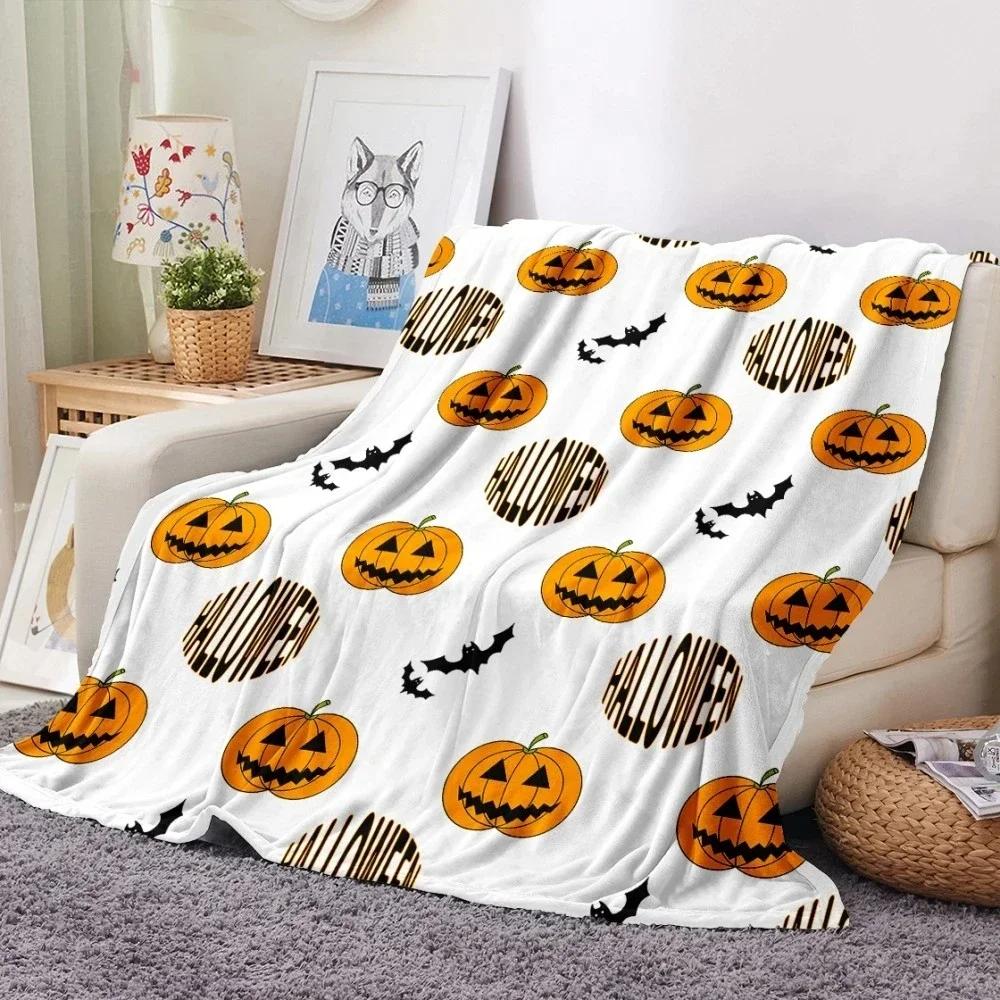 Halloween Bat Pumpkin Lantern Print Flannel Blanket Soft Warm Lightweight Cozy Fluffy Throw Blanket for Boys Girls Festival Gift