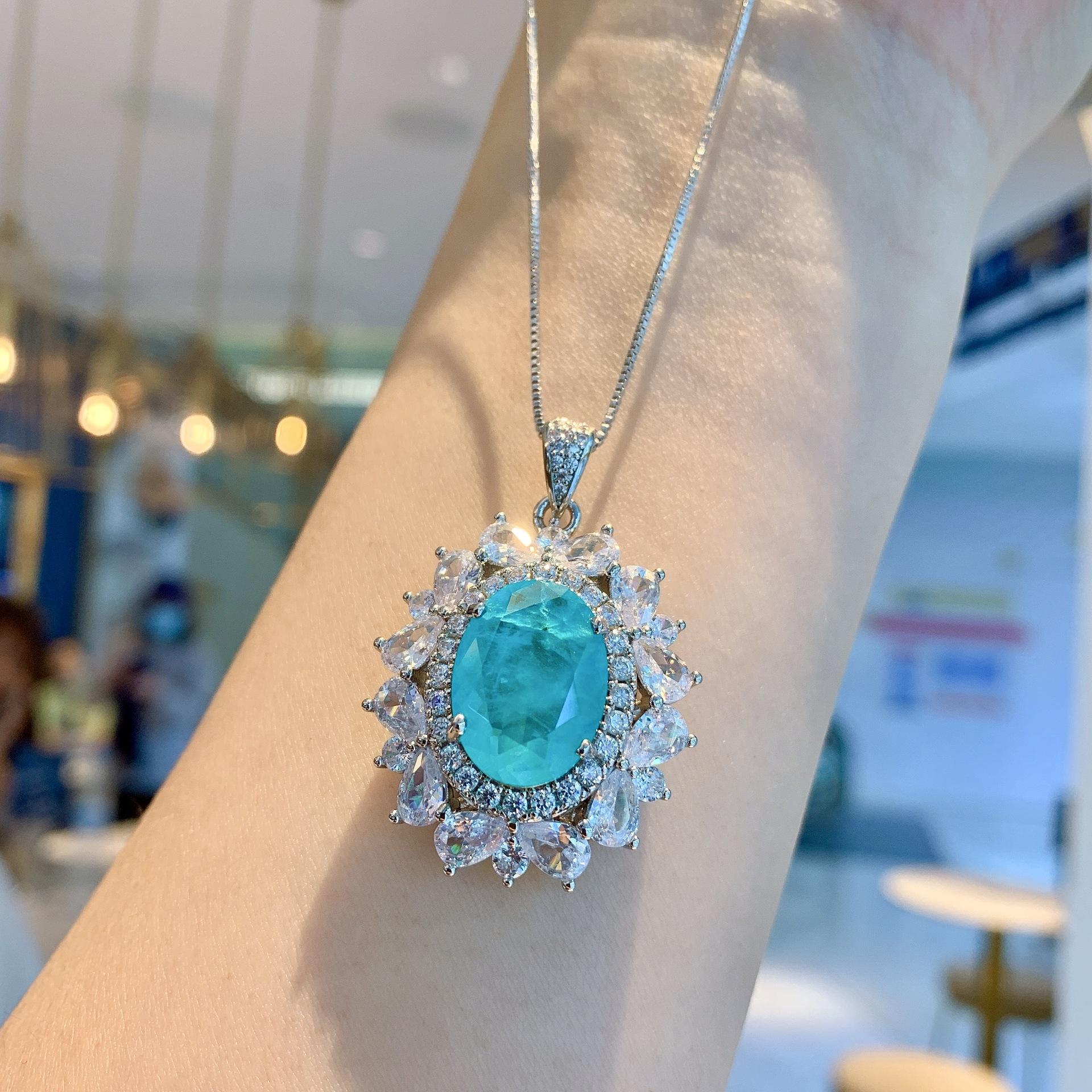 

Украшения Ретро Стиль Имитация Параиба Голубой, Набор Подвеска Кольцо 12 * 16 Серьги-пусеты 8 * 12