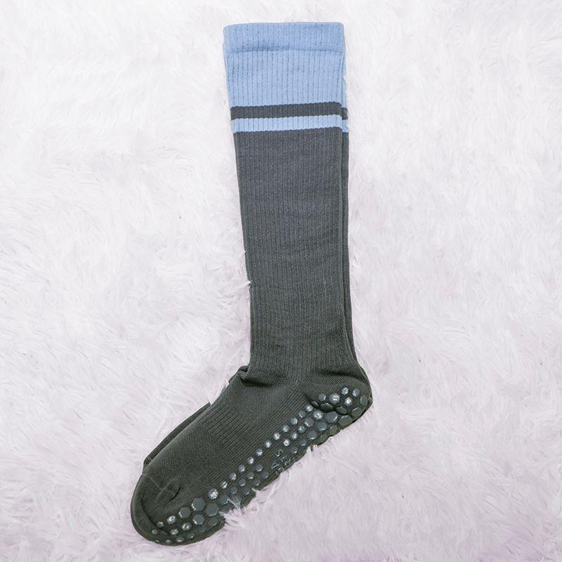 

Силиконовые нескользящие носки для йоги Женские профессиональные носки для аэробики, пилатеса, тренировок в помещении, спортивные носки, дышащие чулки, летние Gray Blue